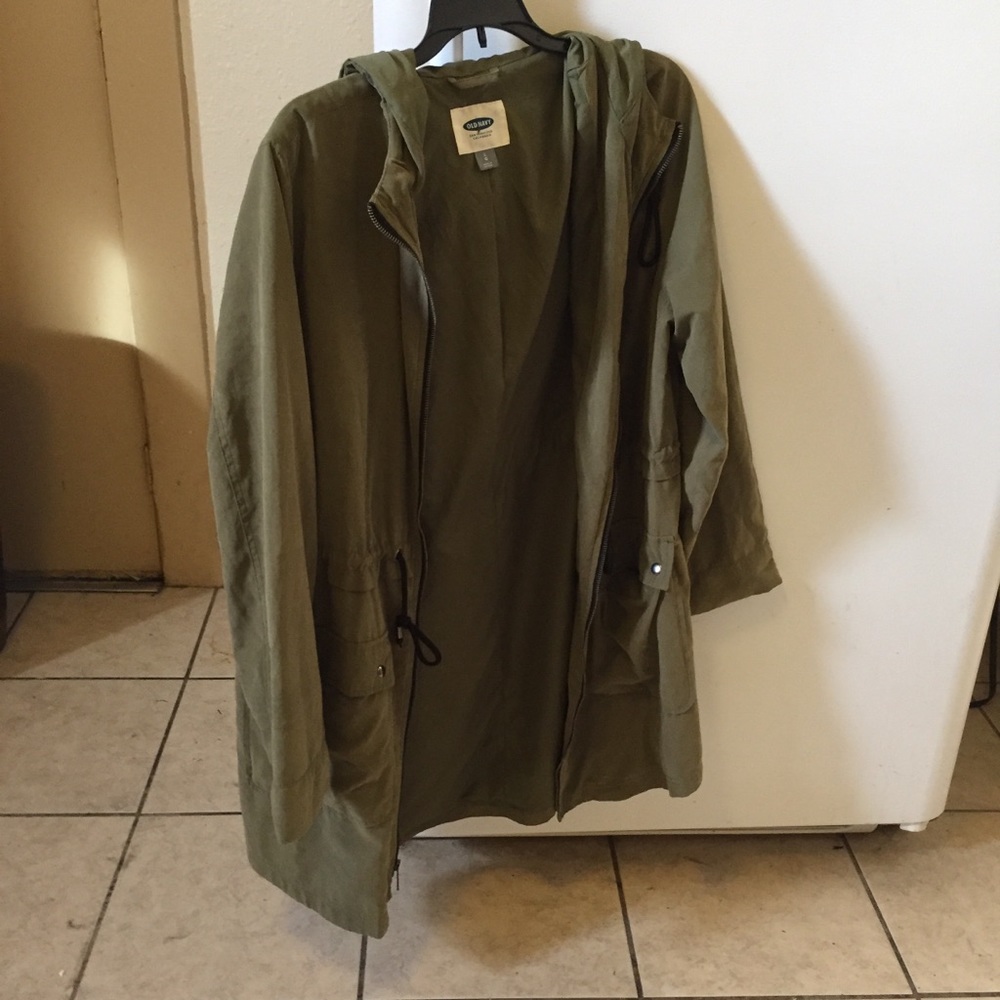 Green coat / Lindsey Weir + Yeezy!